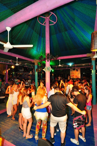 Saturday Night Fever At Edde Sands